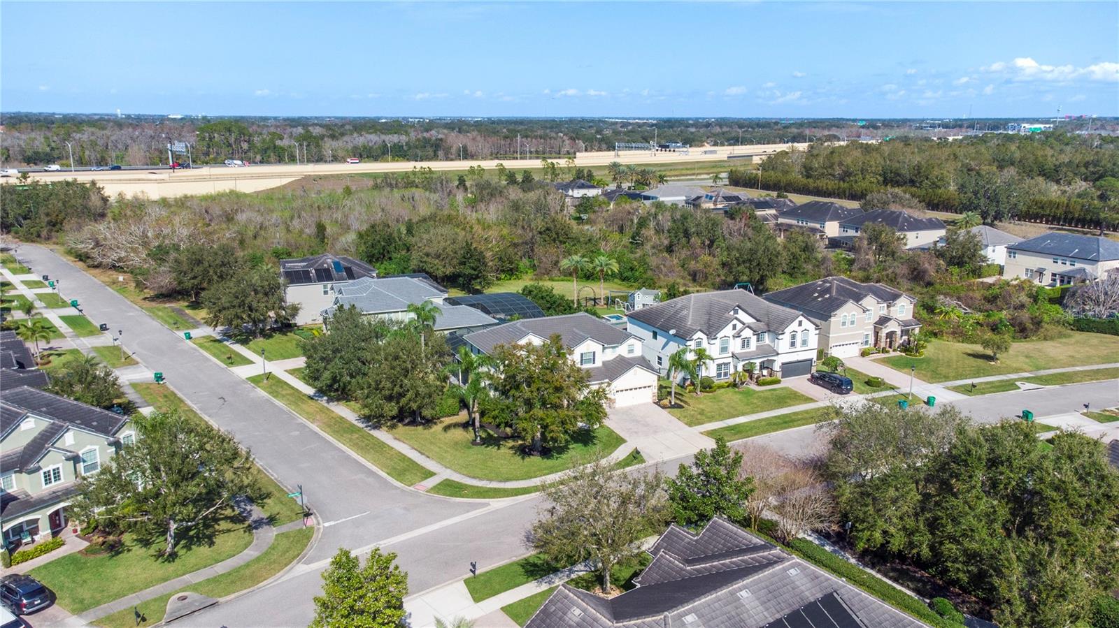 1910 LAKE ROBERTS LANDING DR