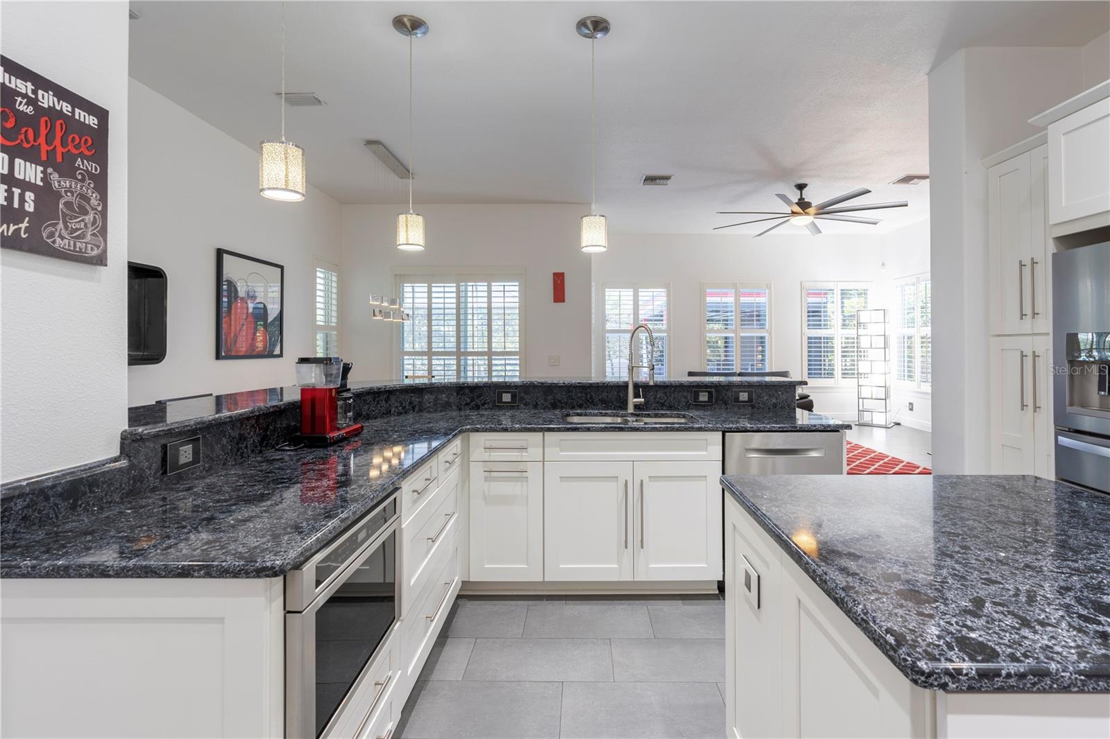 1910 LAKE ROBERTS LANDING DR