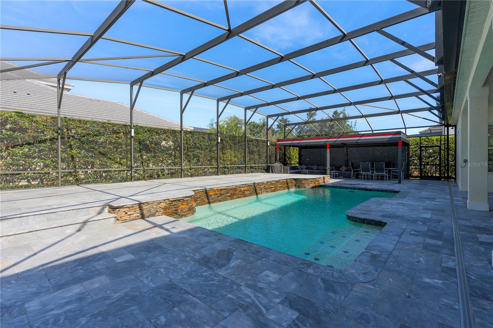 1910 LAKE ROBERTS LANDING DR