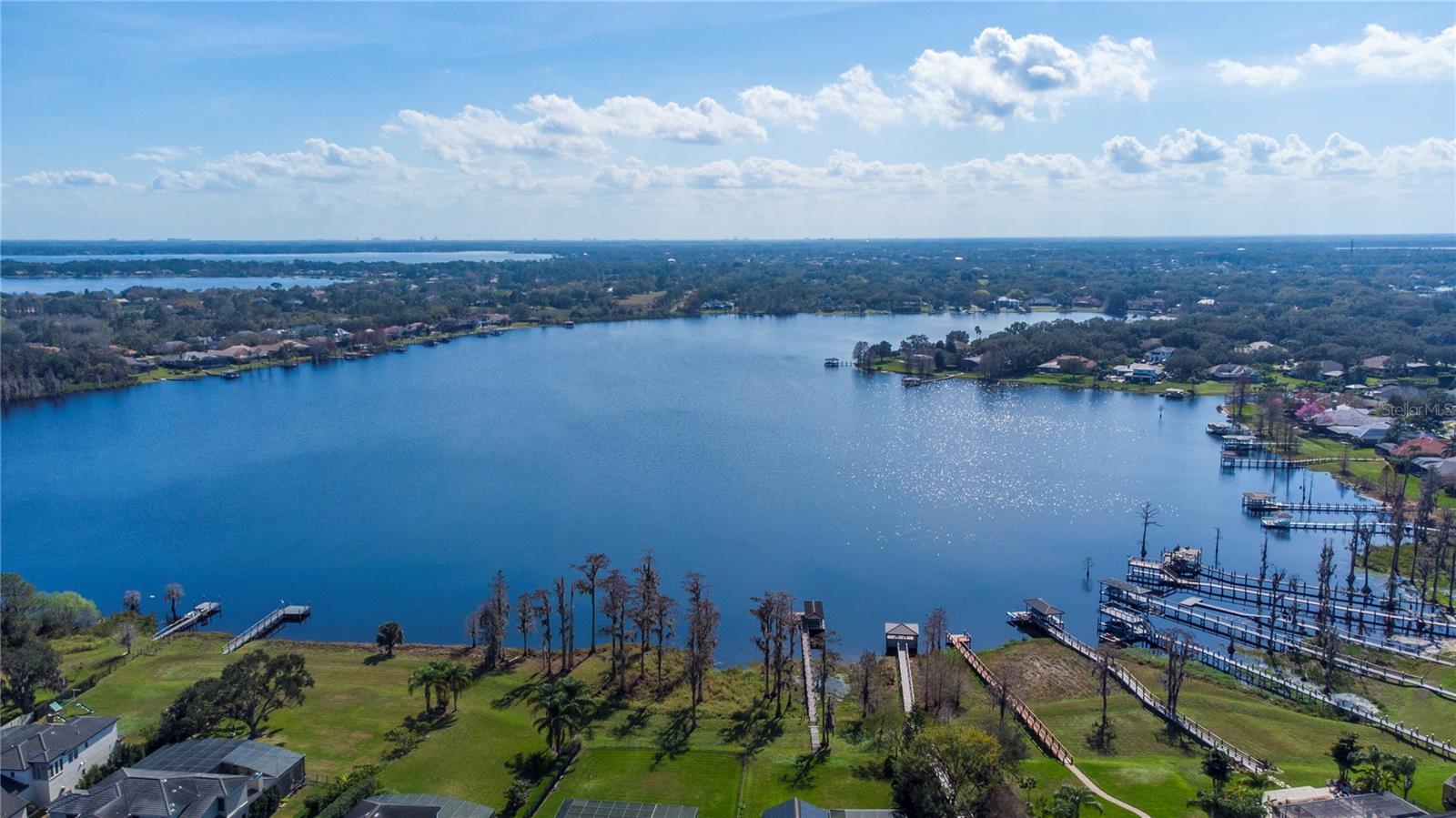 1910 LAKE ROBERTS LANDING DR