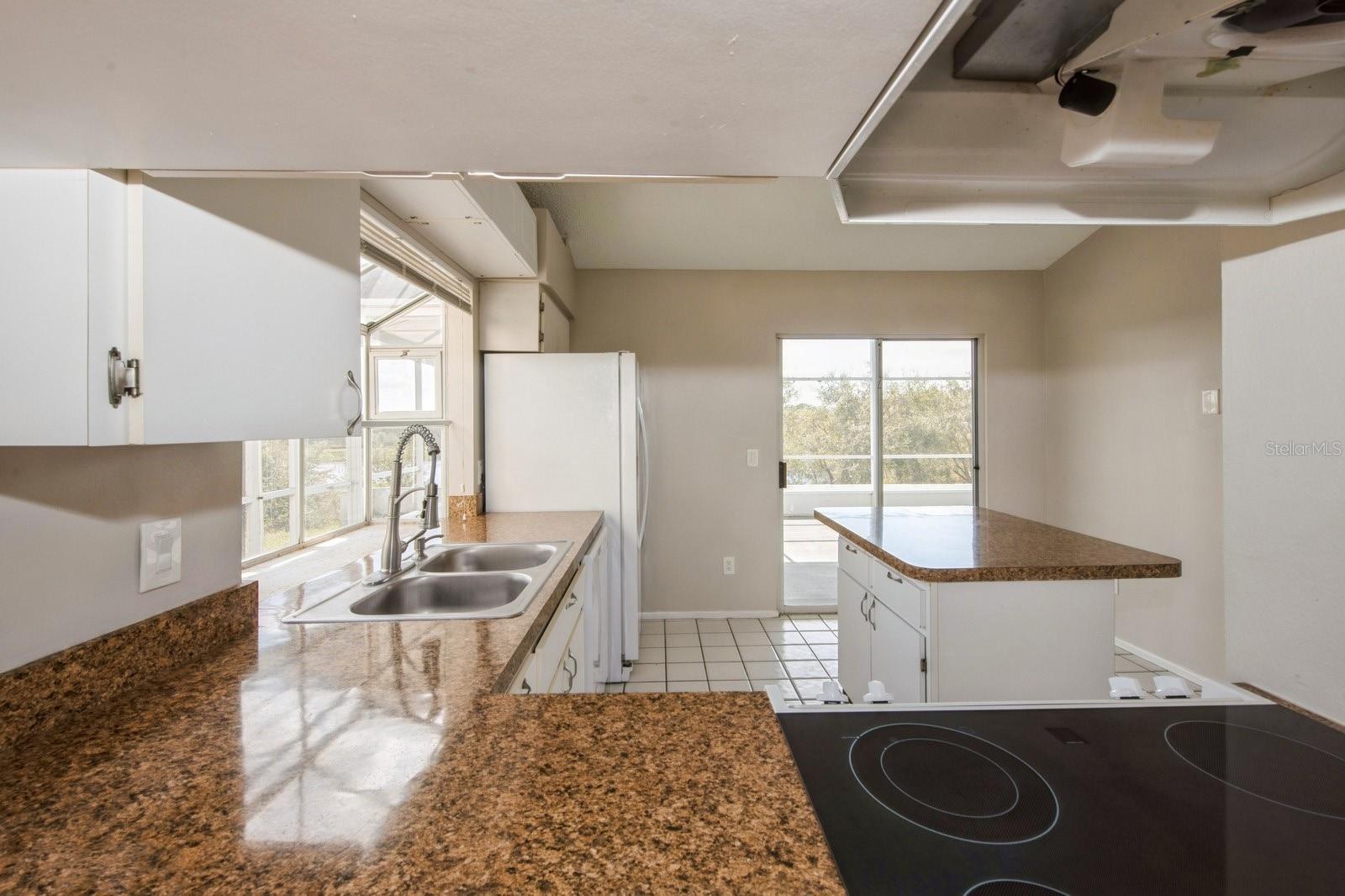 210 SONOMA VALLEY CIR