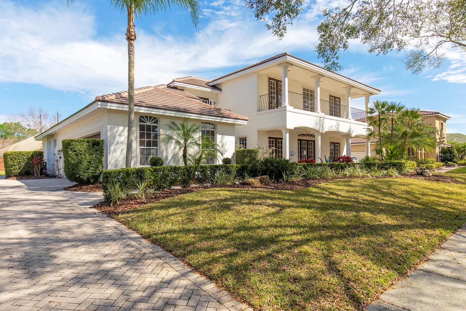 8661 CRESTGATE CIR