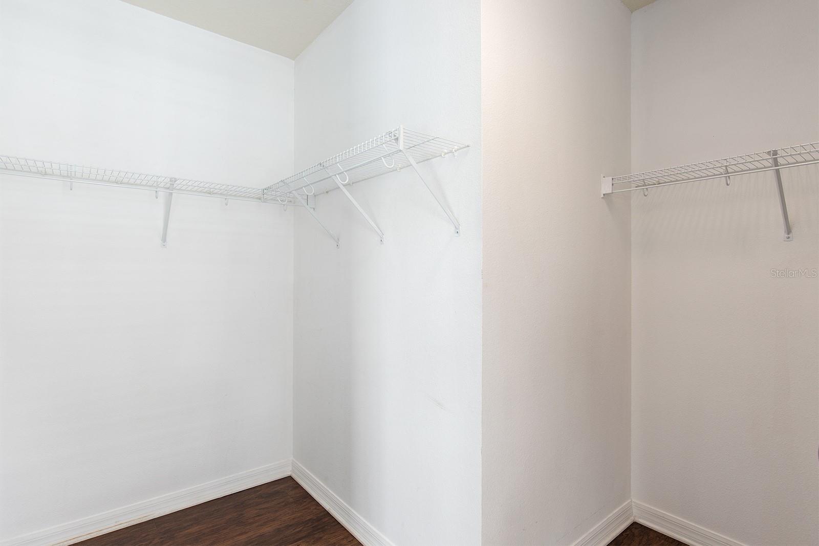 378 BLUE BAYOU LN