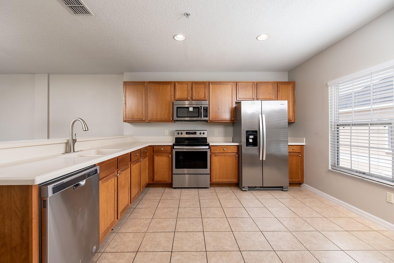 378 BLUE BAYOU LN