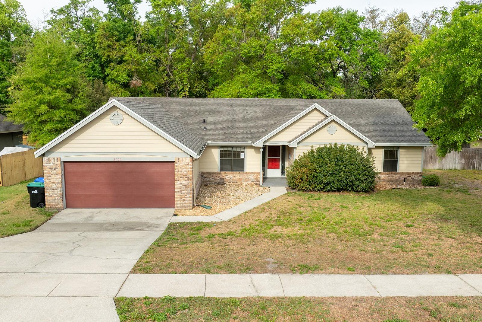 2132 MAJESTIC WOODS BLVD
