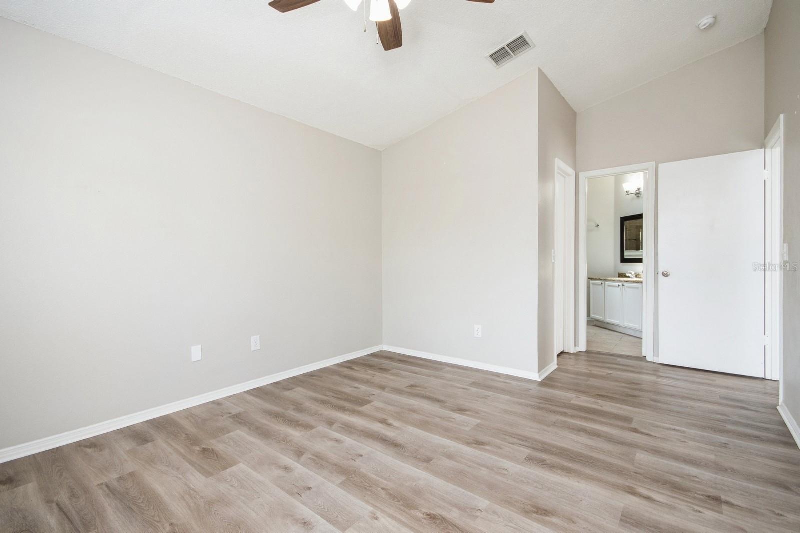 1413 TIMBERBEND CIR
