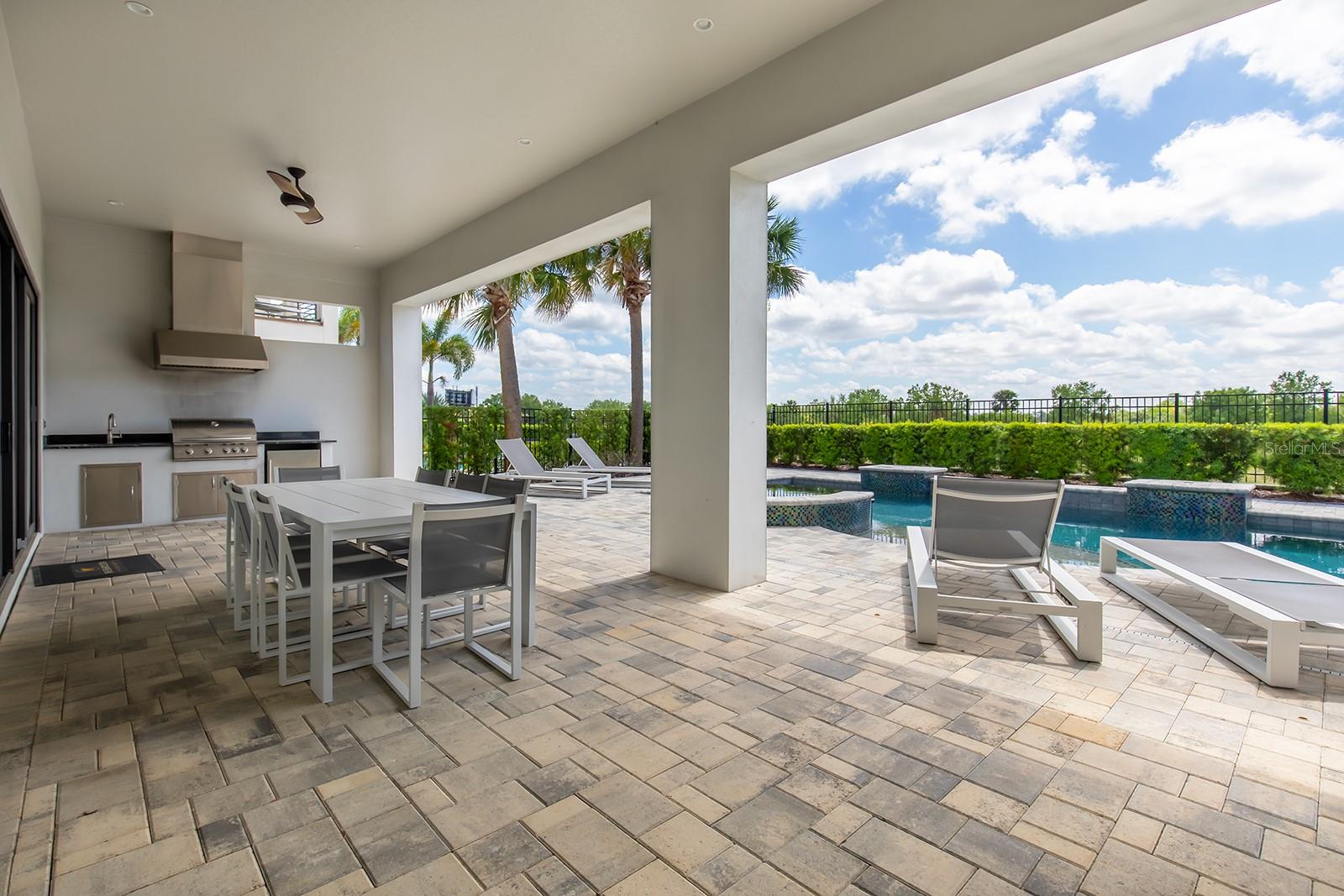 7928 JACKS CLUB DR