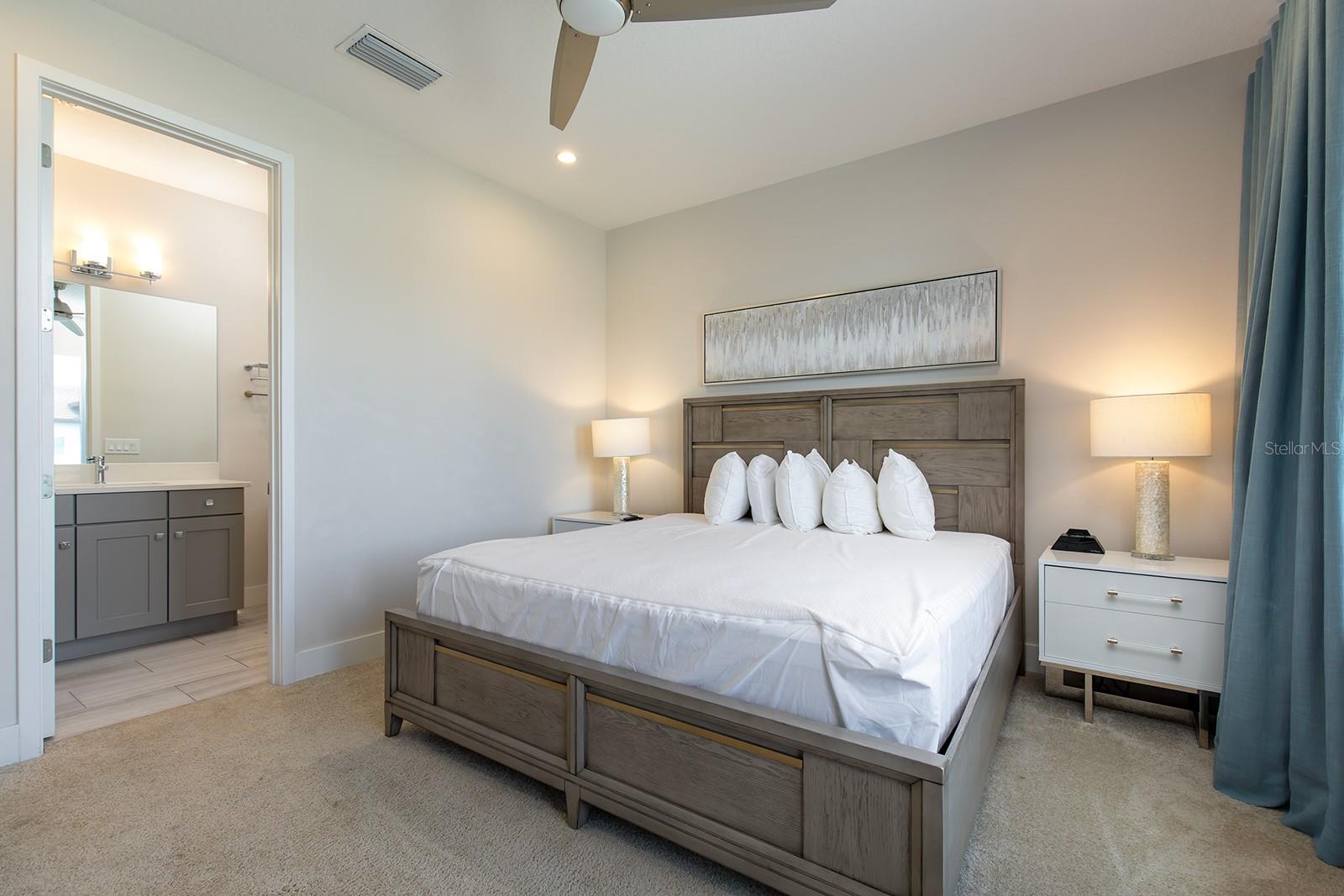 7928 JACKS CLUB DR