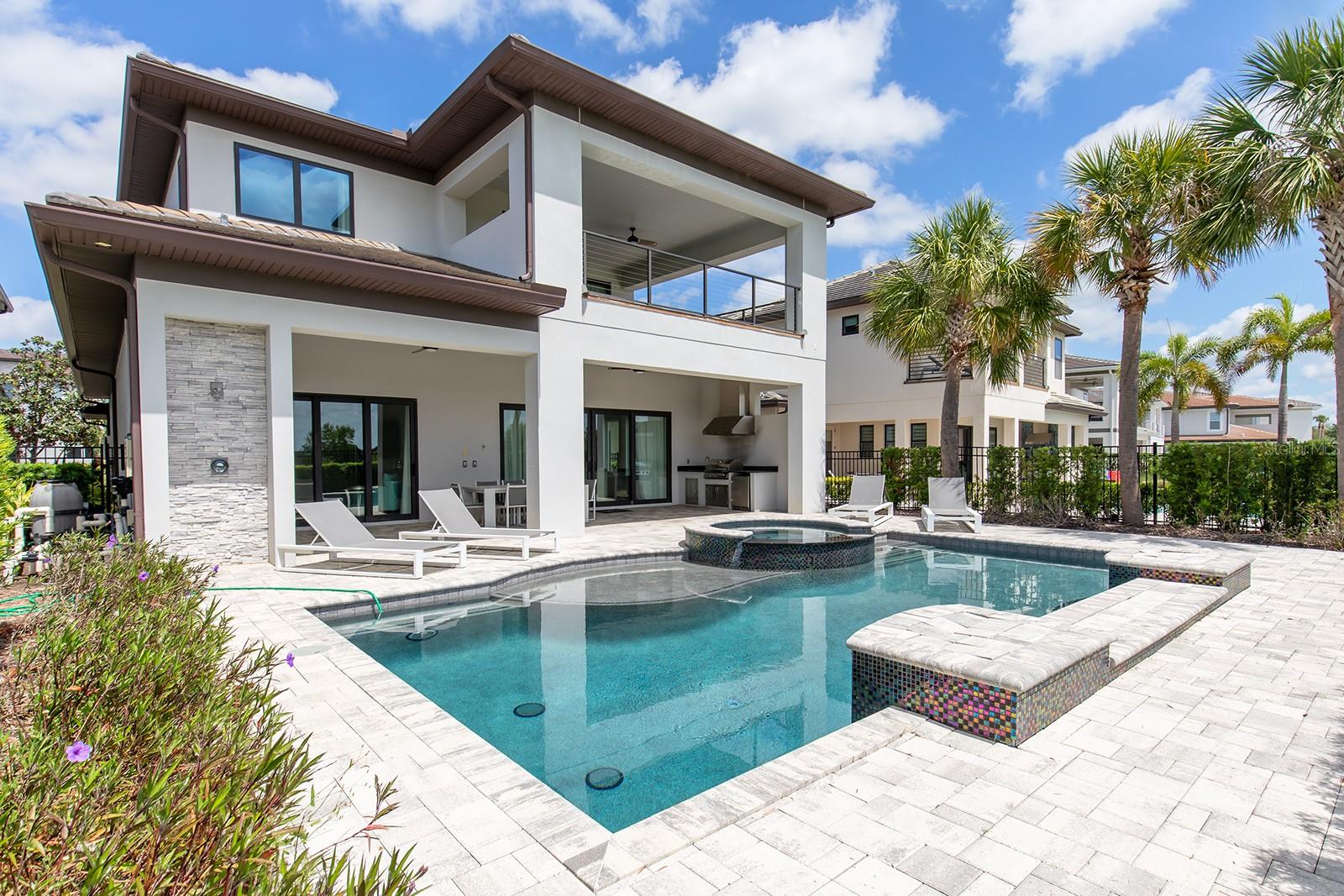7928 JACKS CLUB DR