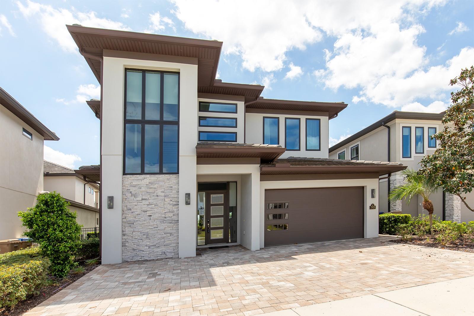 7928 JACKS CLUB DR