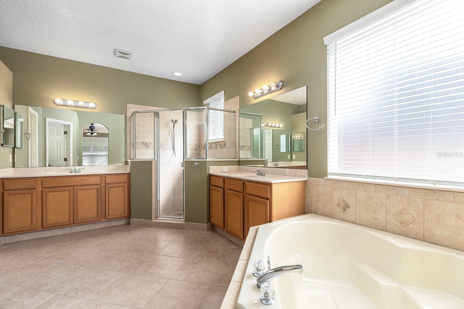 2780 RUNNING SPRINGS LOOP