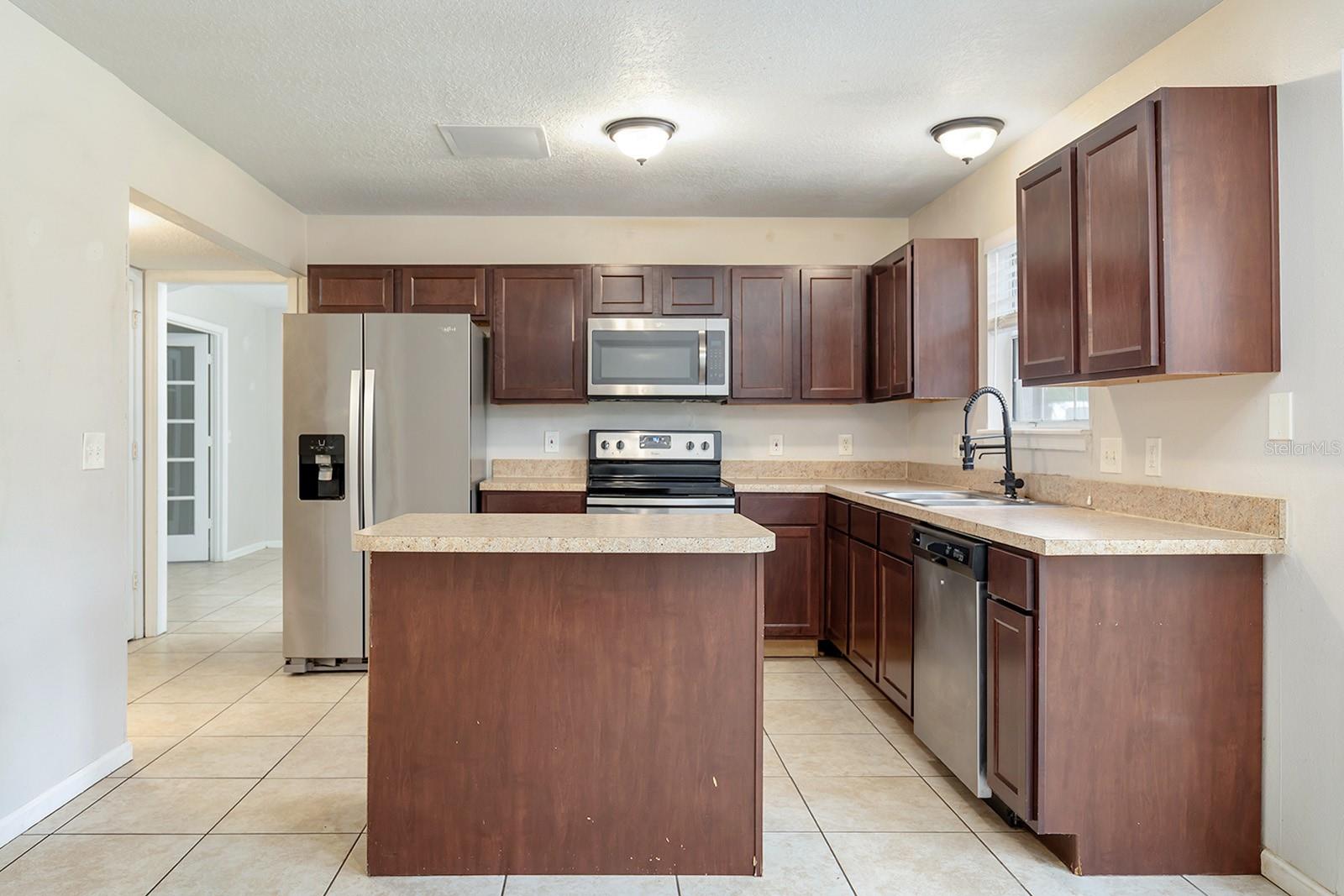 2320 RED EMBER RD