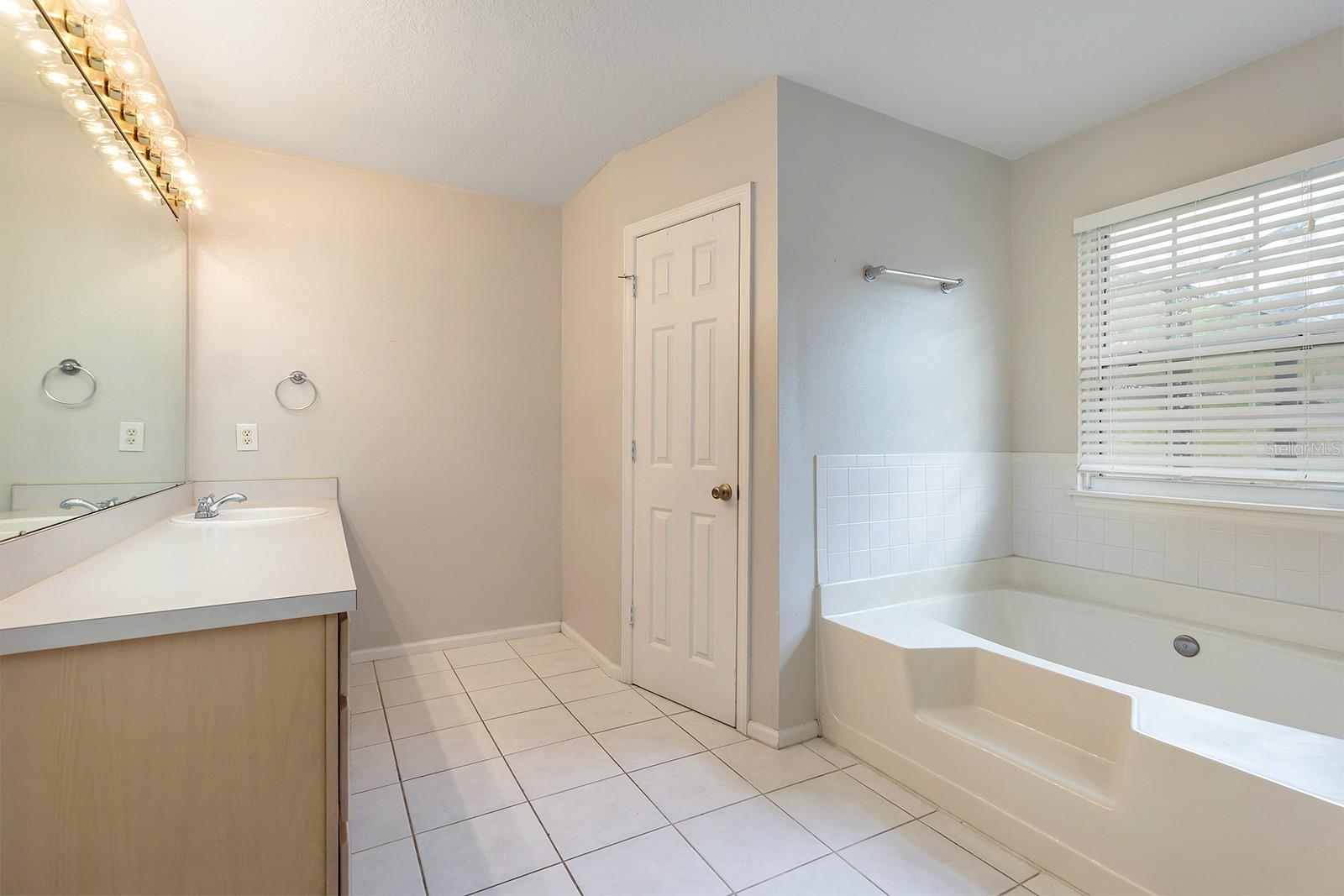 2320 RED EMBER RD