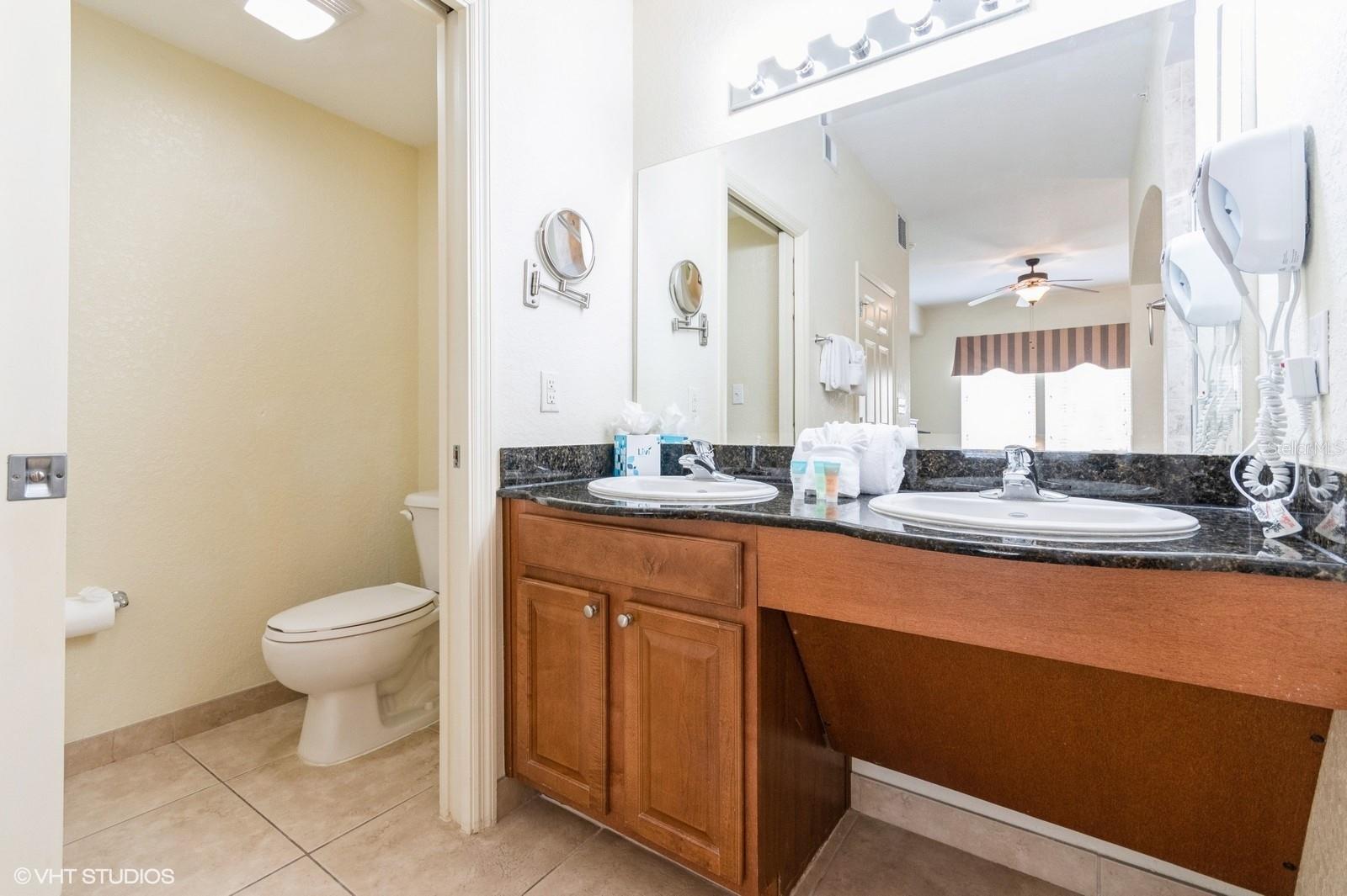 8125 RESORT VILLAGE DR #51004