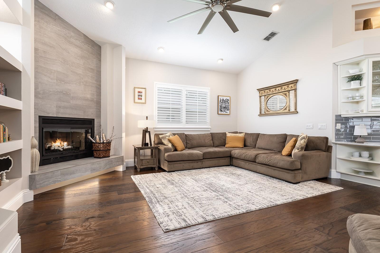 8704 INGLETON CT