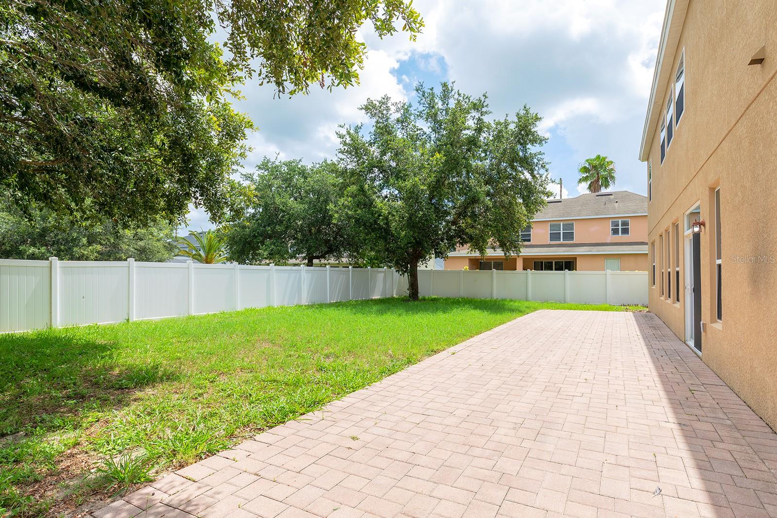 15505 BELLE MEADE DR