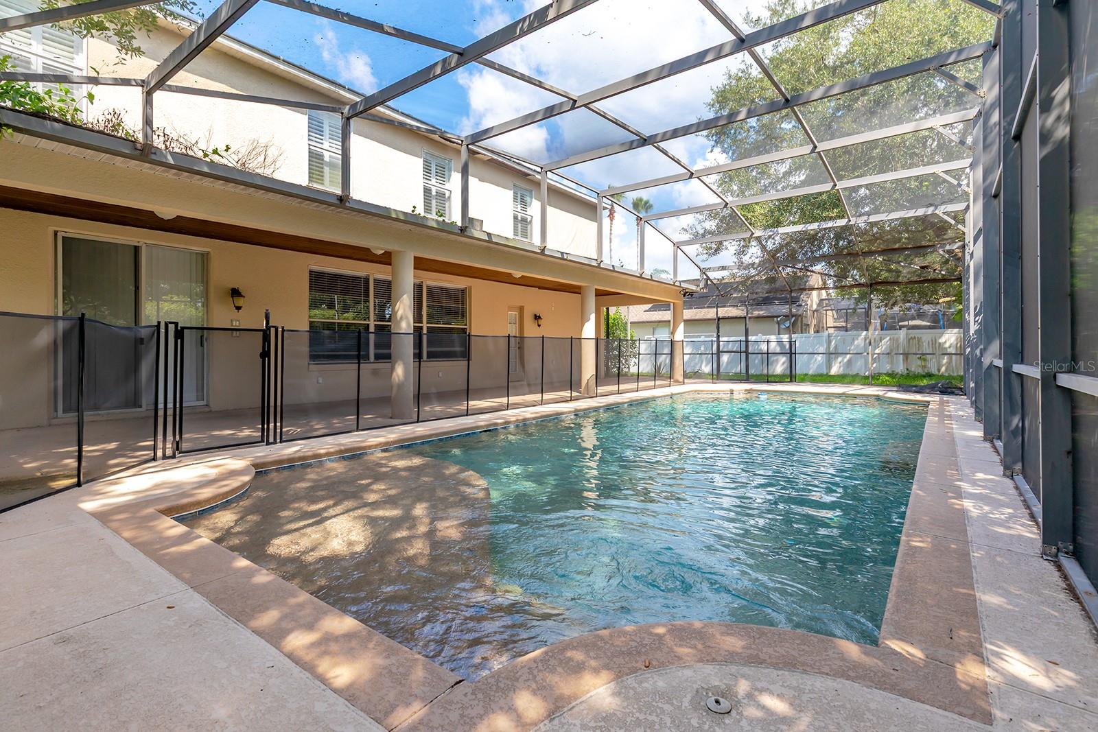 2049 WINTERMERE POINTE DR