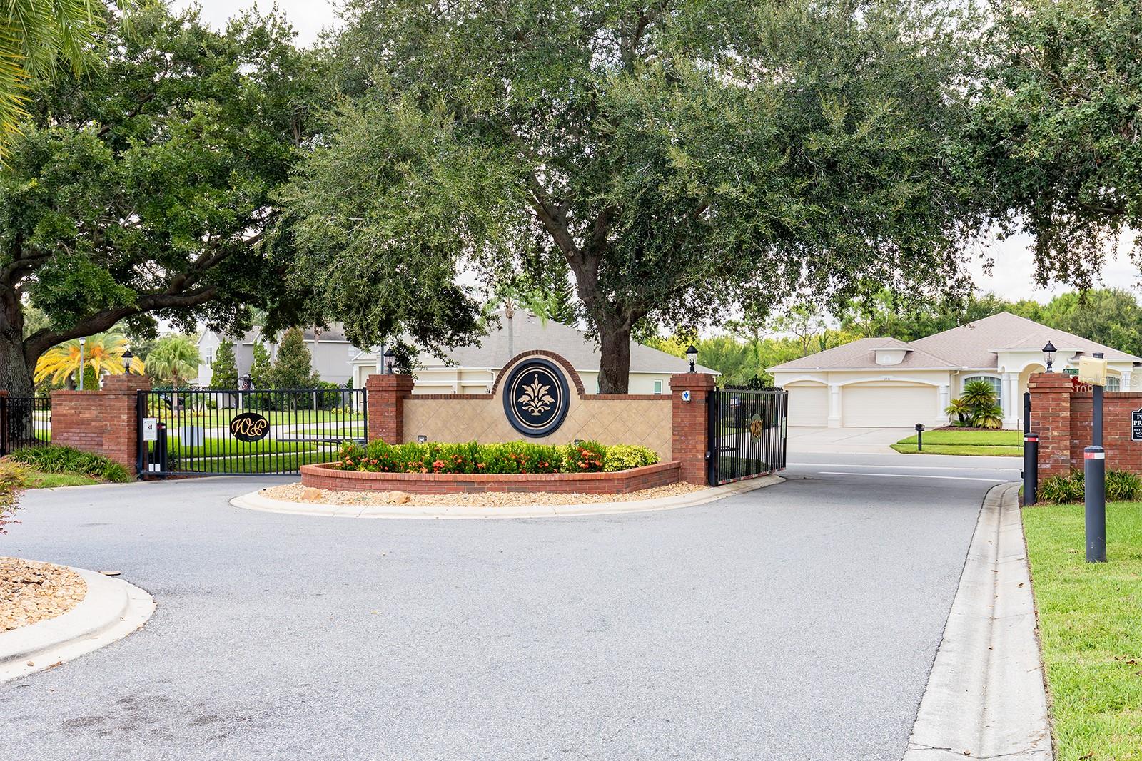 2049 WINTERMERE POINTE DR