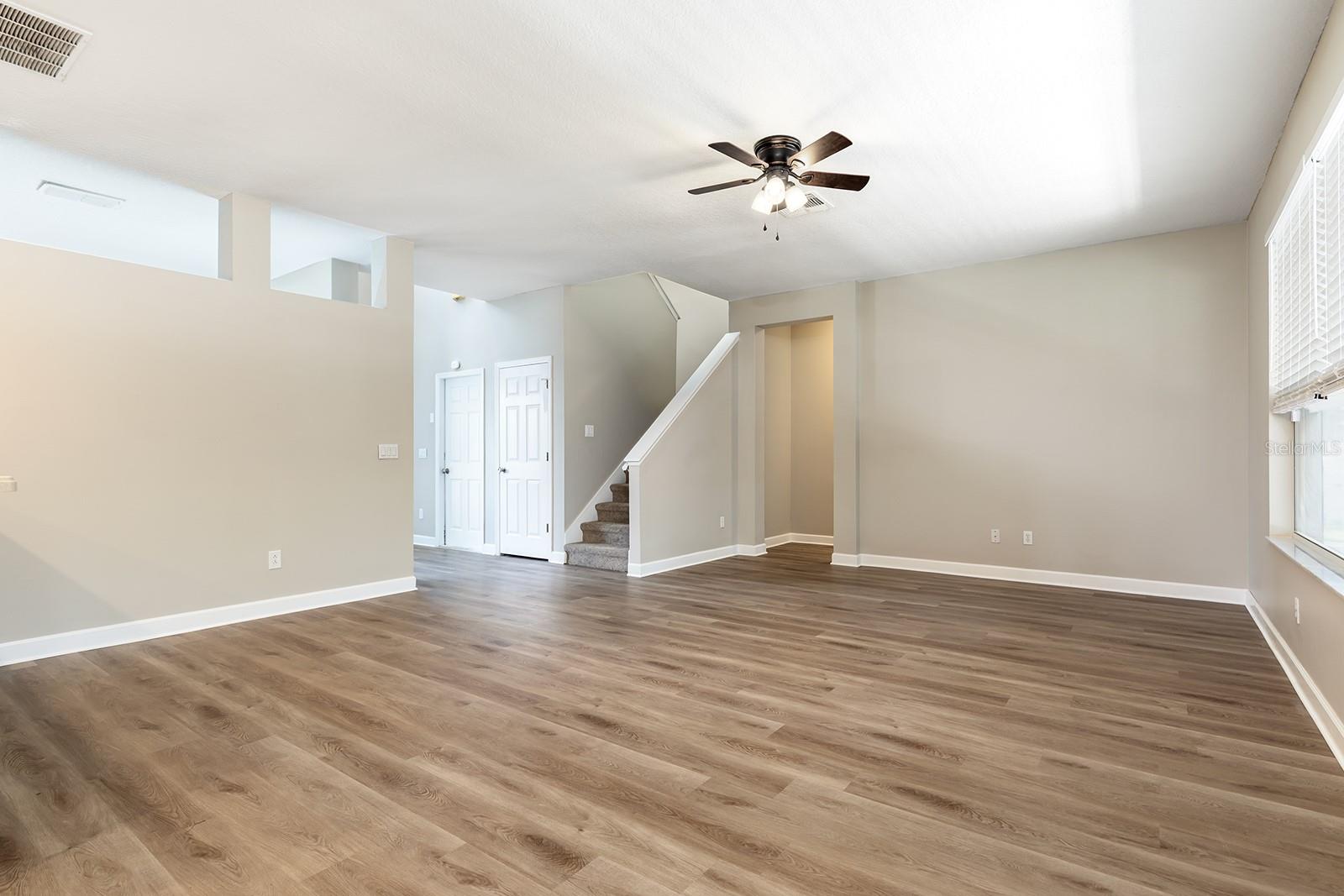 2049 WINTERMERE POINTE DR