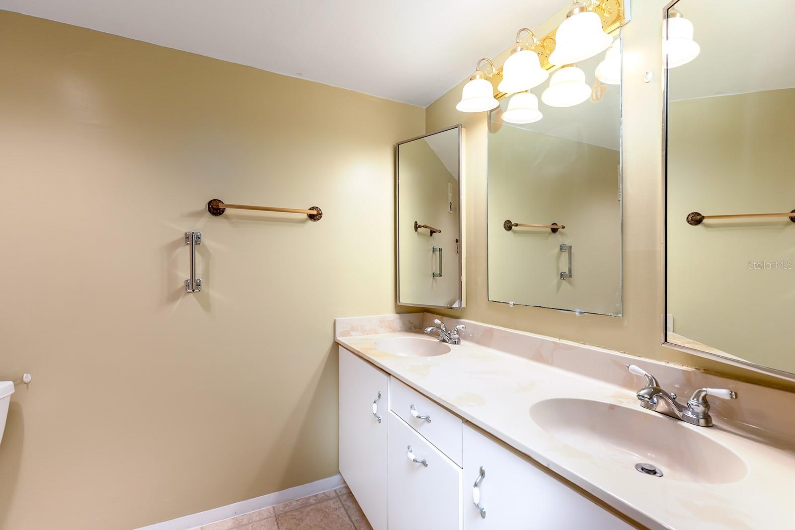 1068 E MICHIGAN ST #A