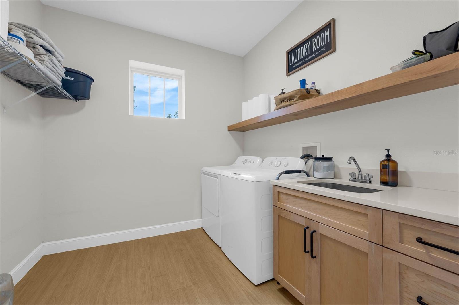 6355 JESS CT