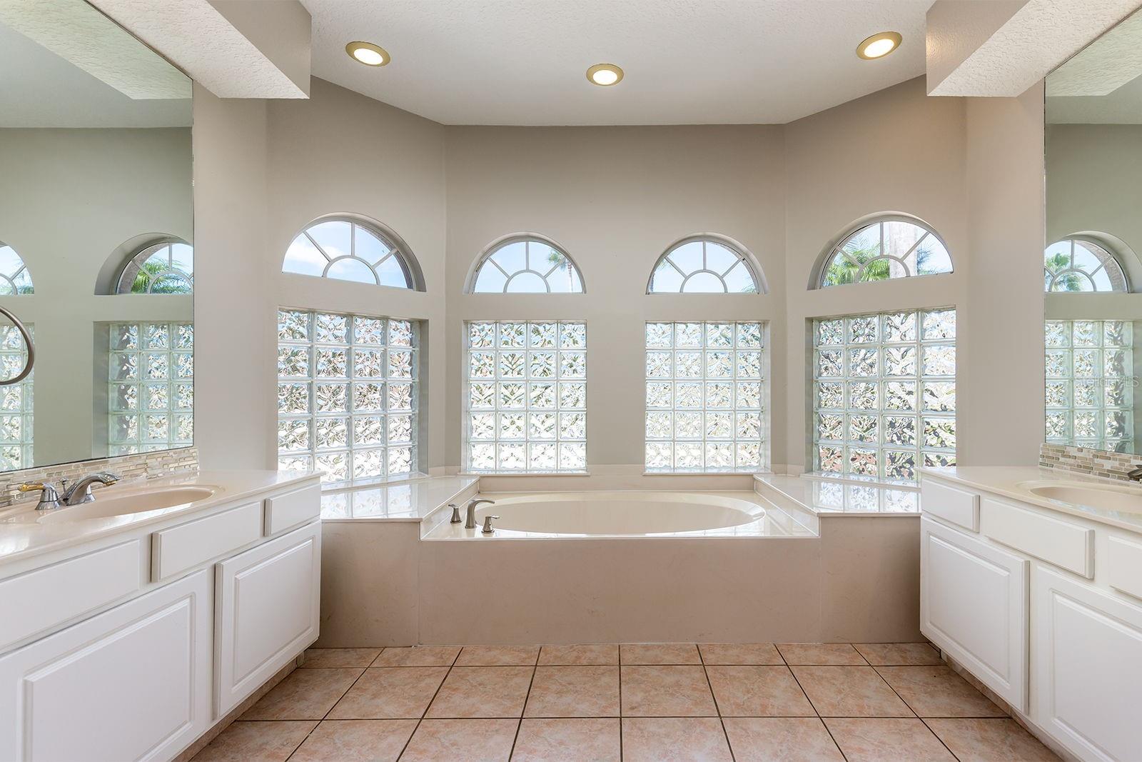 14682 BRADDOCK OAK DR