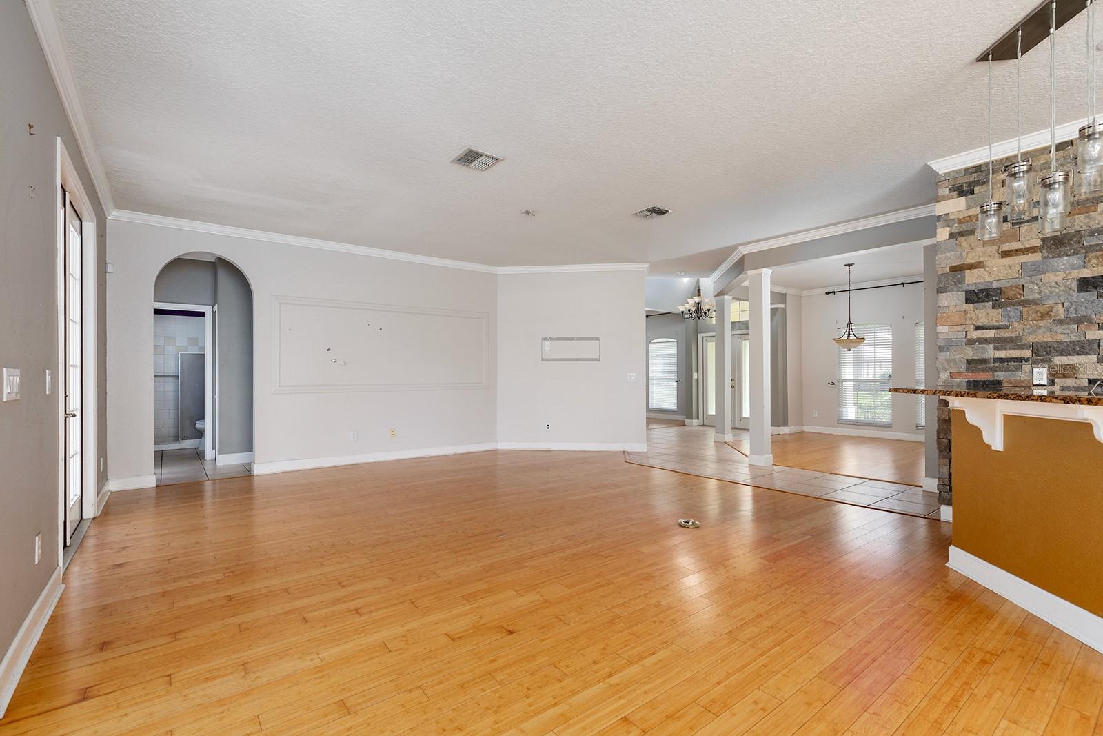 13138 PALOMA DR