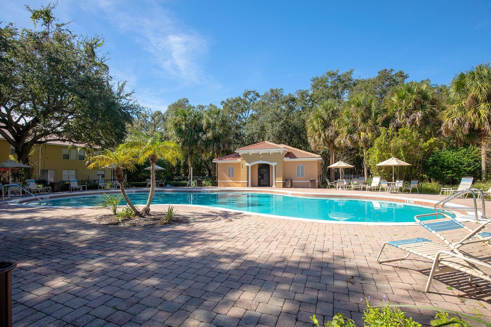 3072 SEAVIEW CASTLE DR