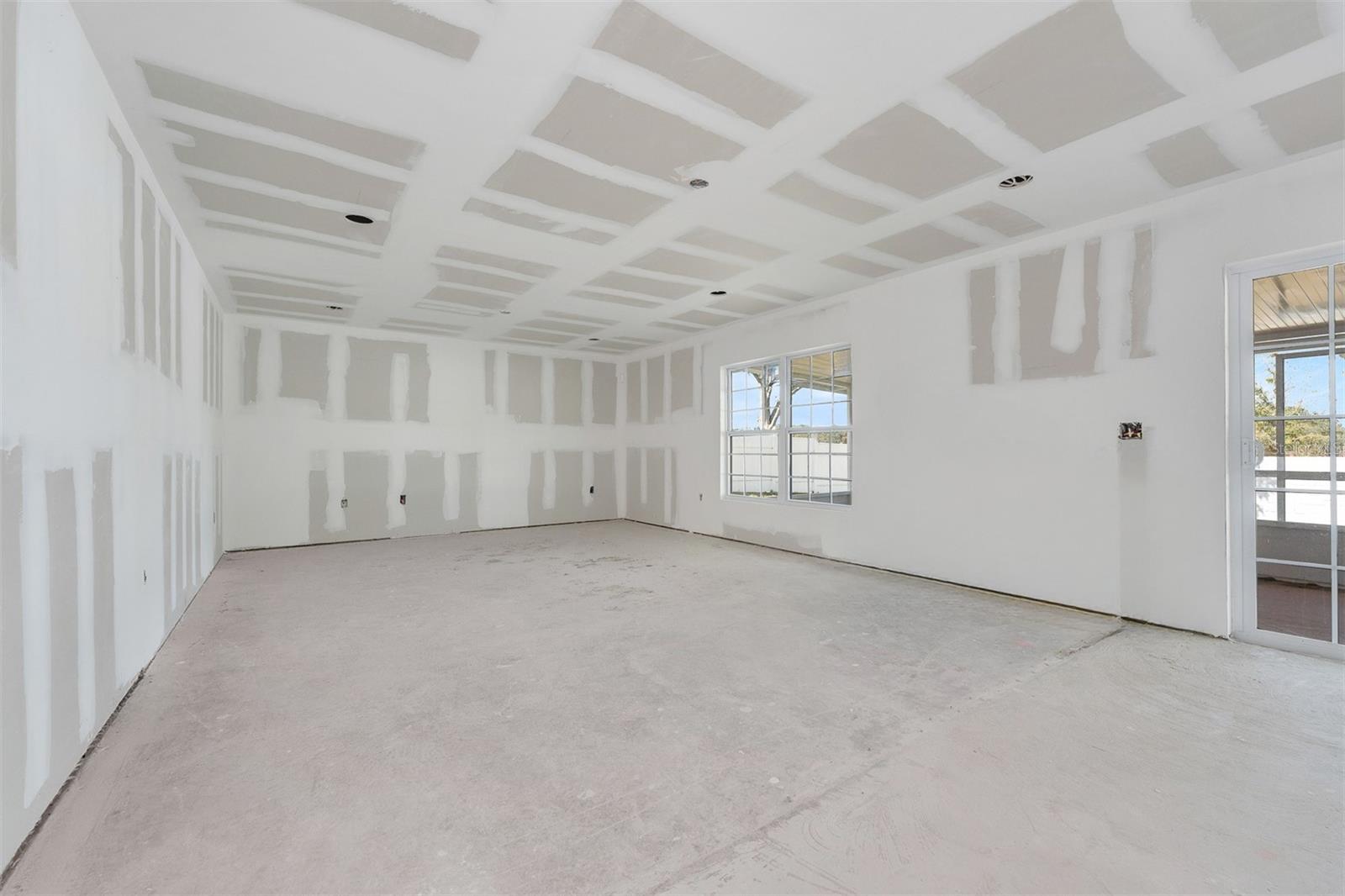 2960 WHITE MAGNOLIA LOOP