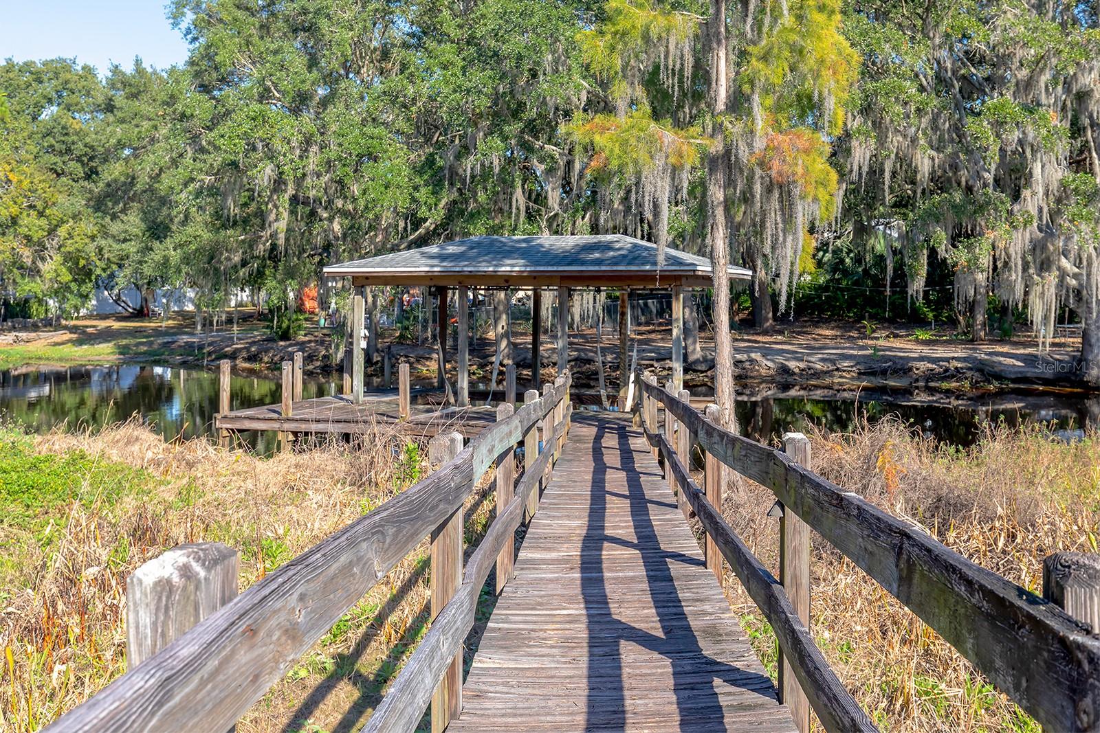 11021 VERSAILLES BLVD