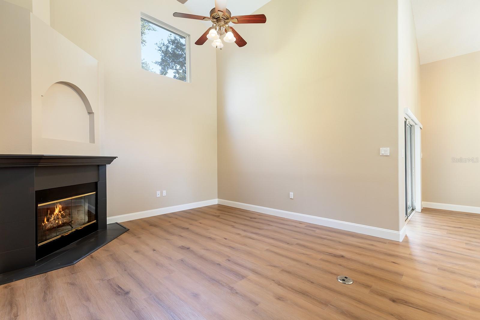 11021 VERSAILLES BLVD