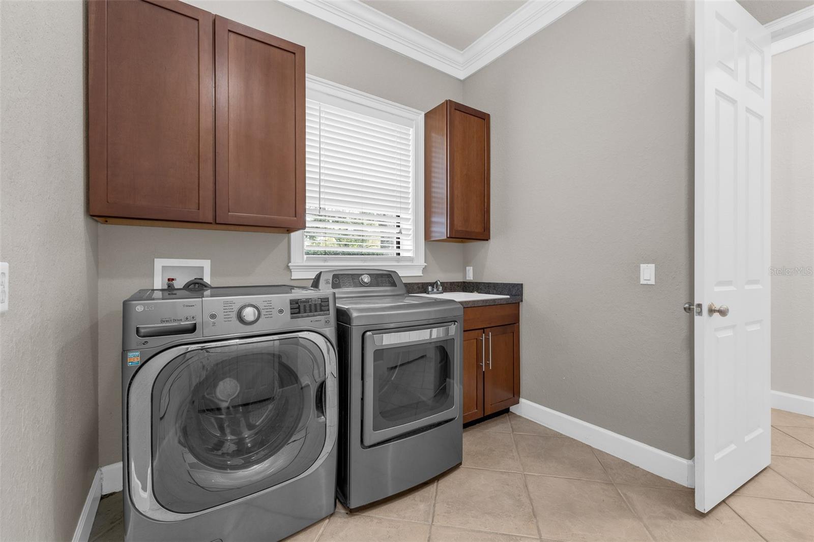 1698 TAYLOR RIDGE LOOP