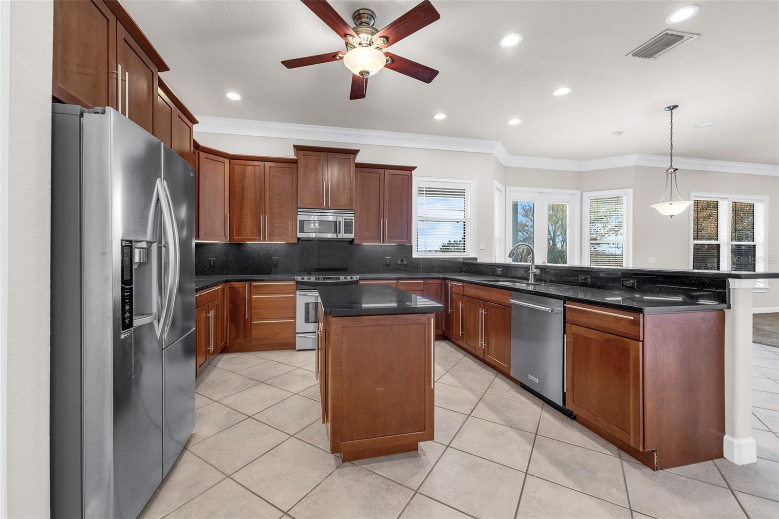 1698 TAYLOR RIDGE LOOP