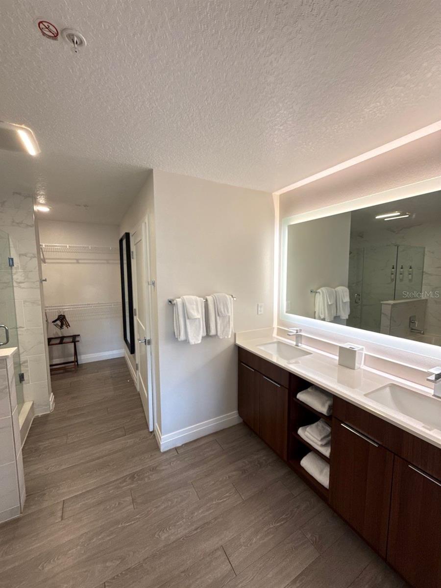 14501 GROVE RESORT AVE #2604