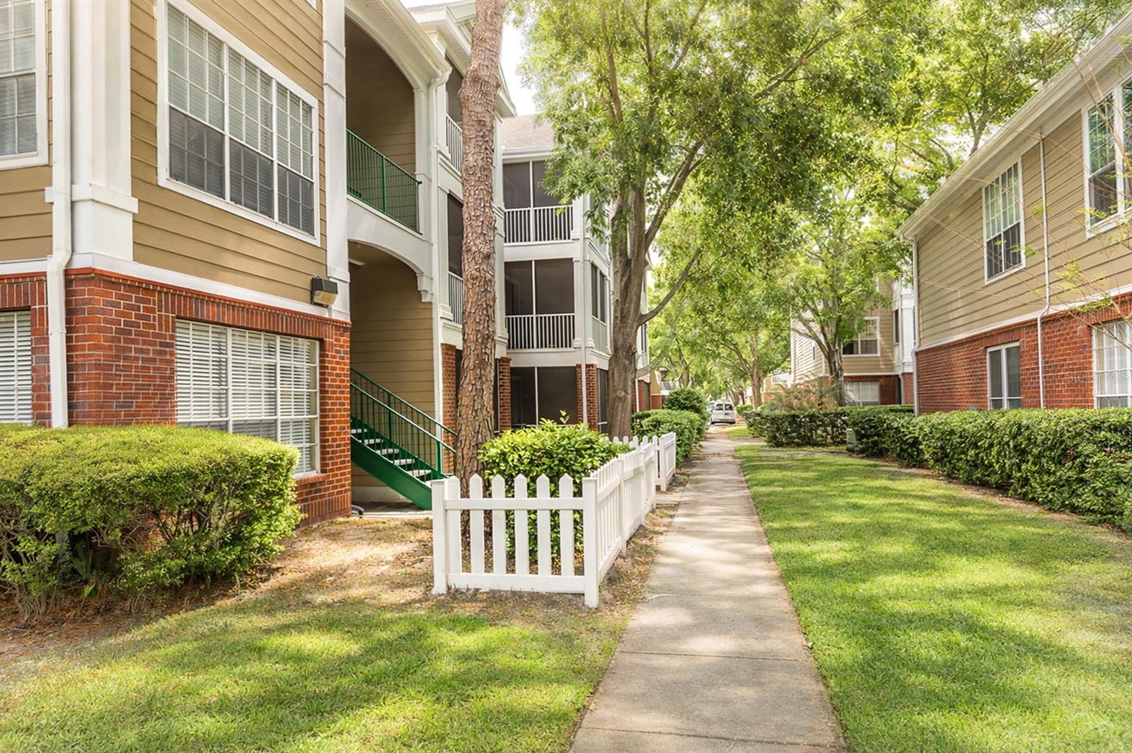 13015 PLANTATION PARK CIR #1027