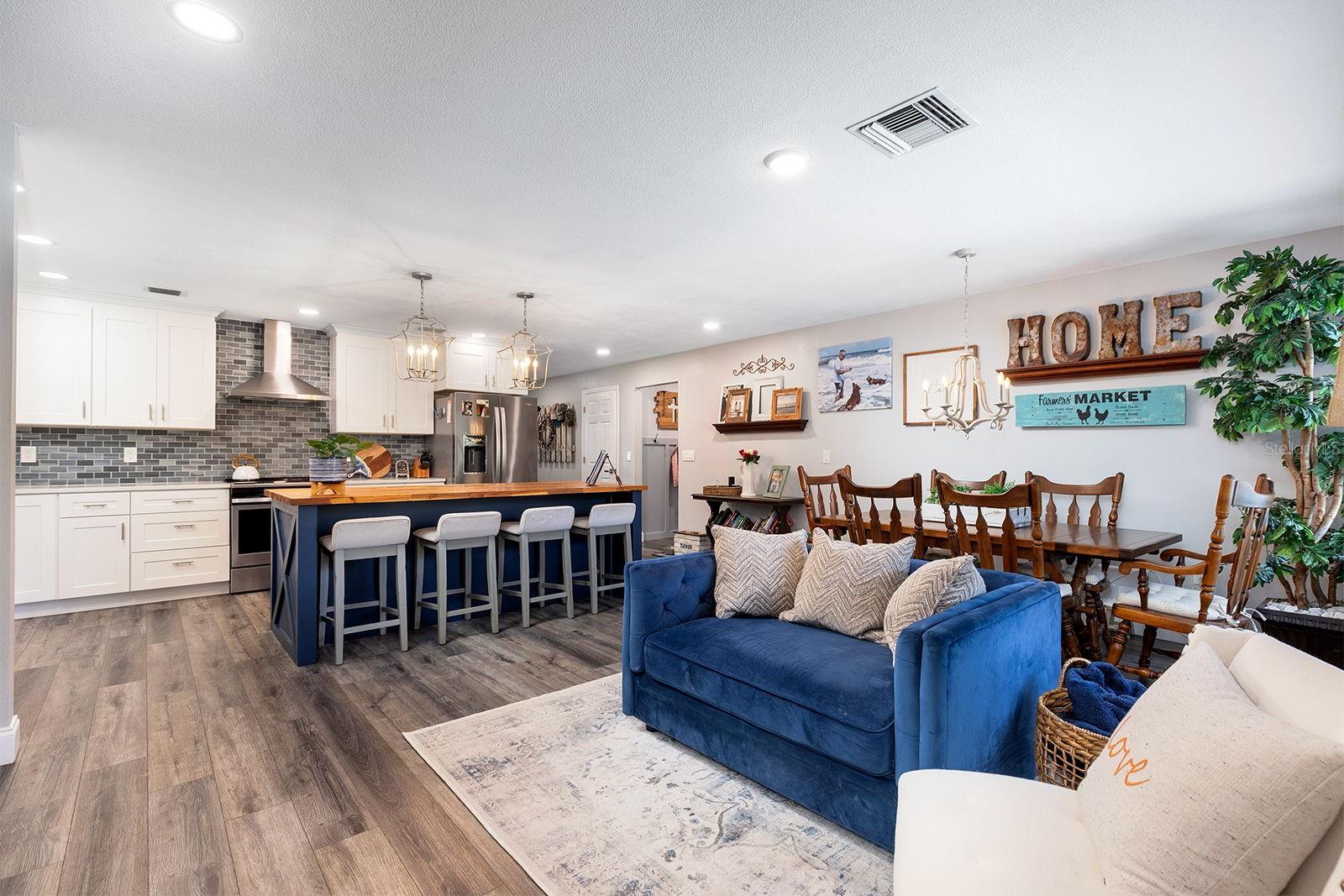 3571 LAKE ELEANOR DR