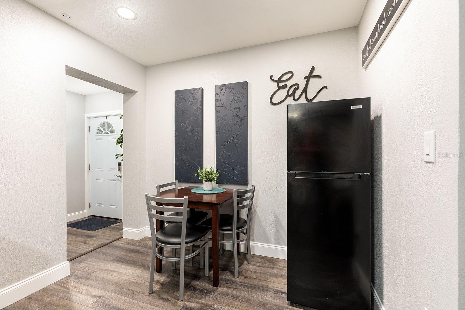 3571 LAKE ELEANOR DR