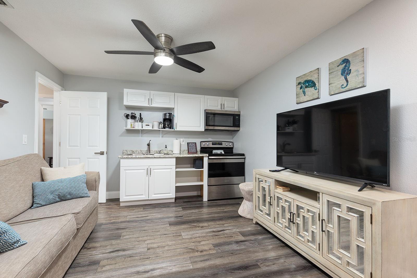 3571 LAKE ELEANOR DR