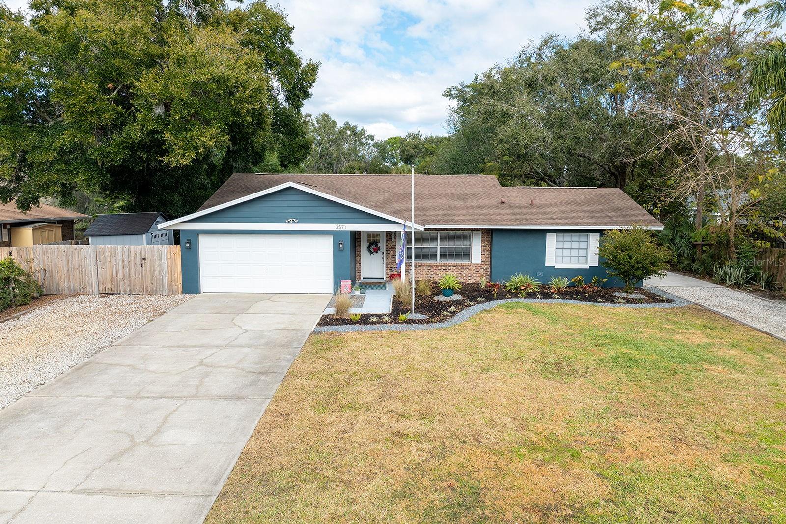 3571 LAKE ELEANOR DR