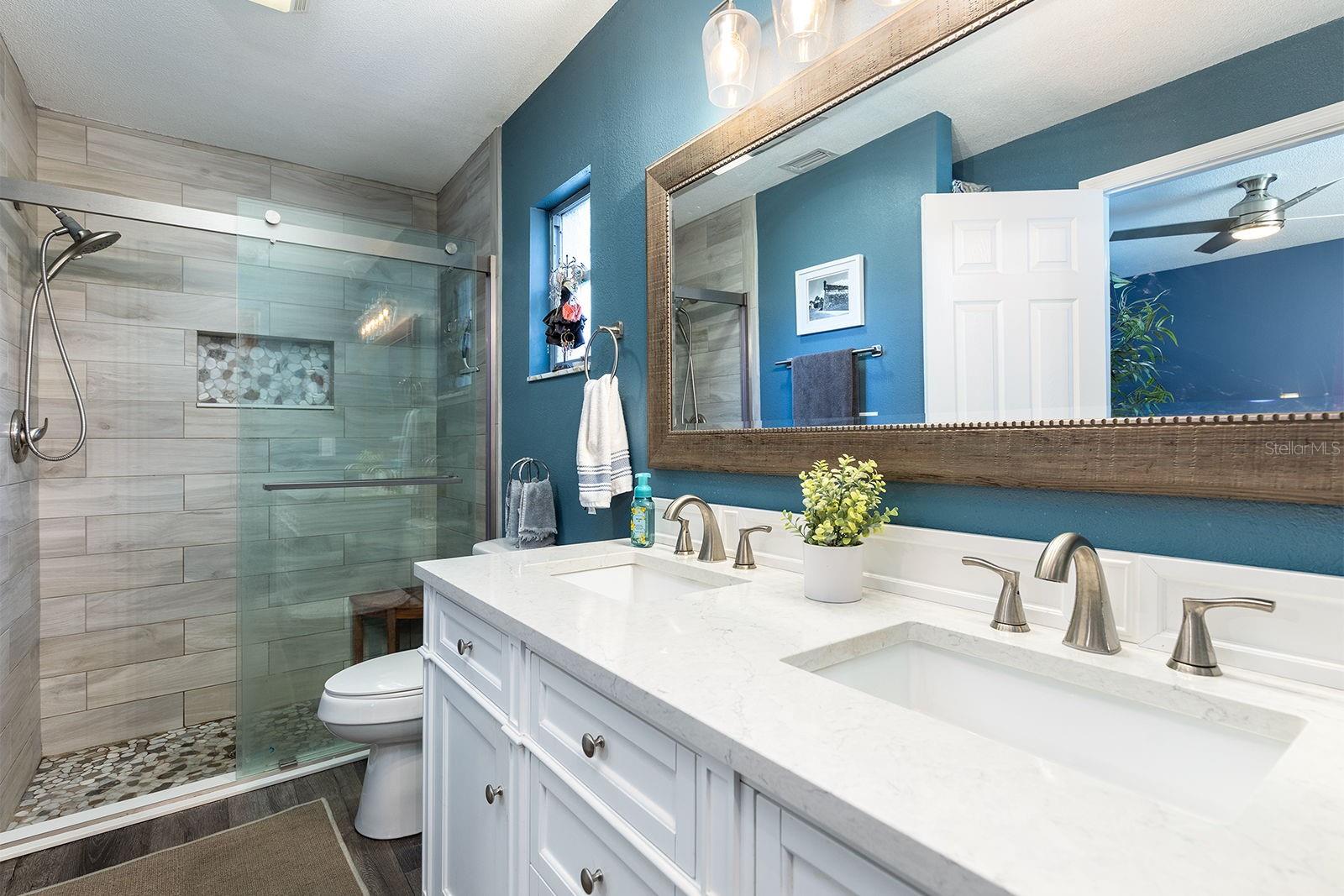 3571 LAKE ELEANOR DR