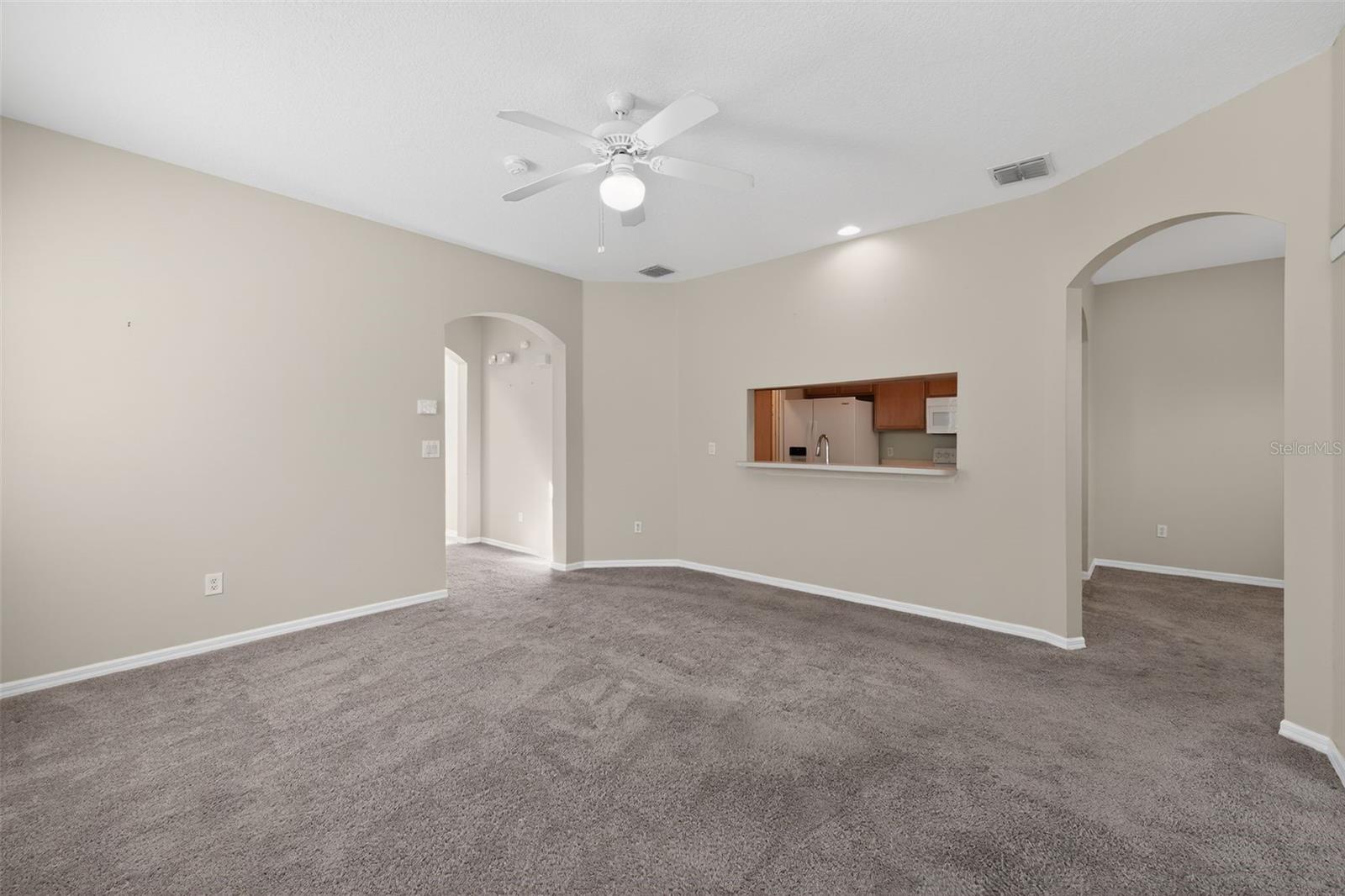 4301 PARADISE COVE CT