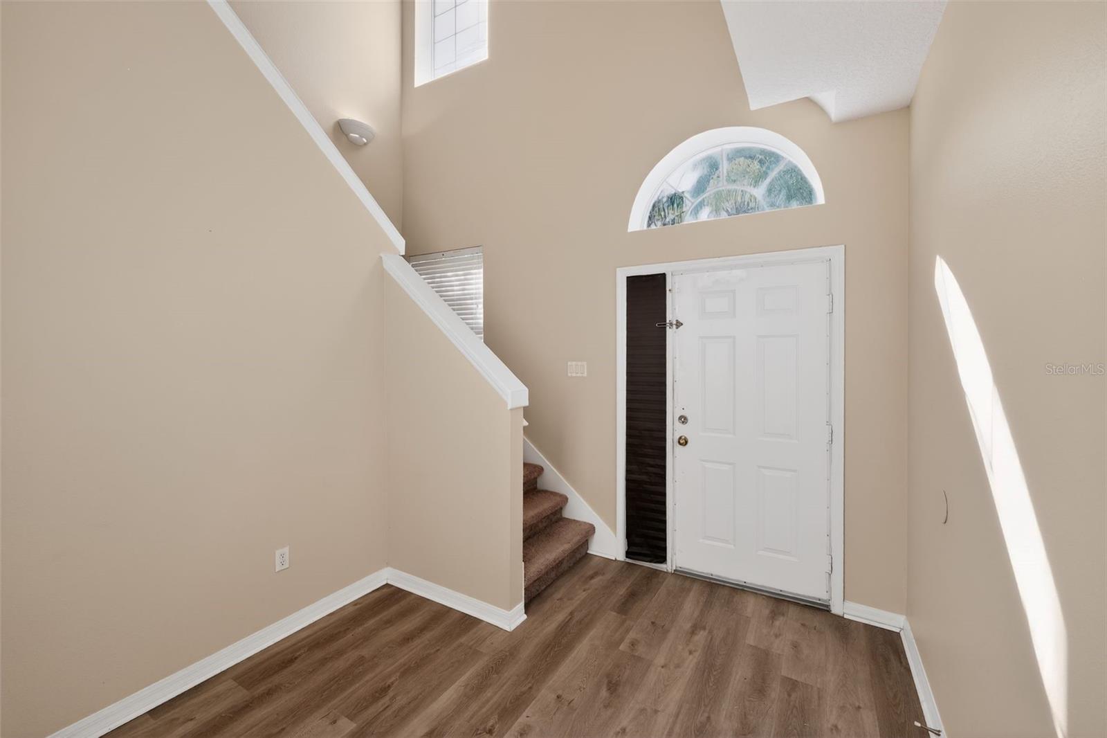 4301 PARADISE COVE CT