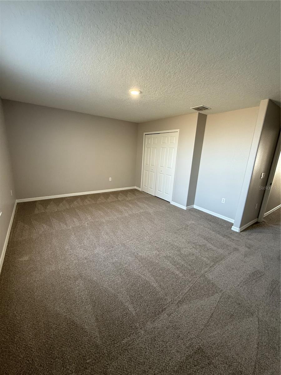 12731 GROVEHURST AVE