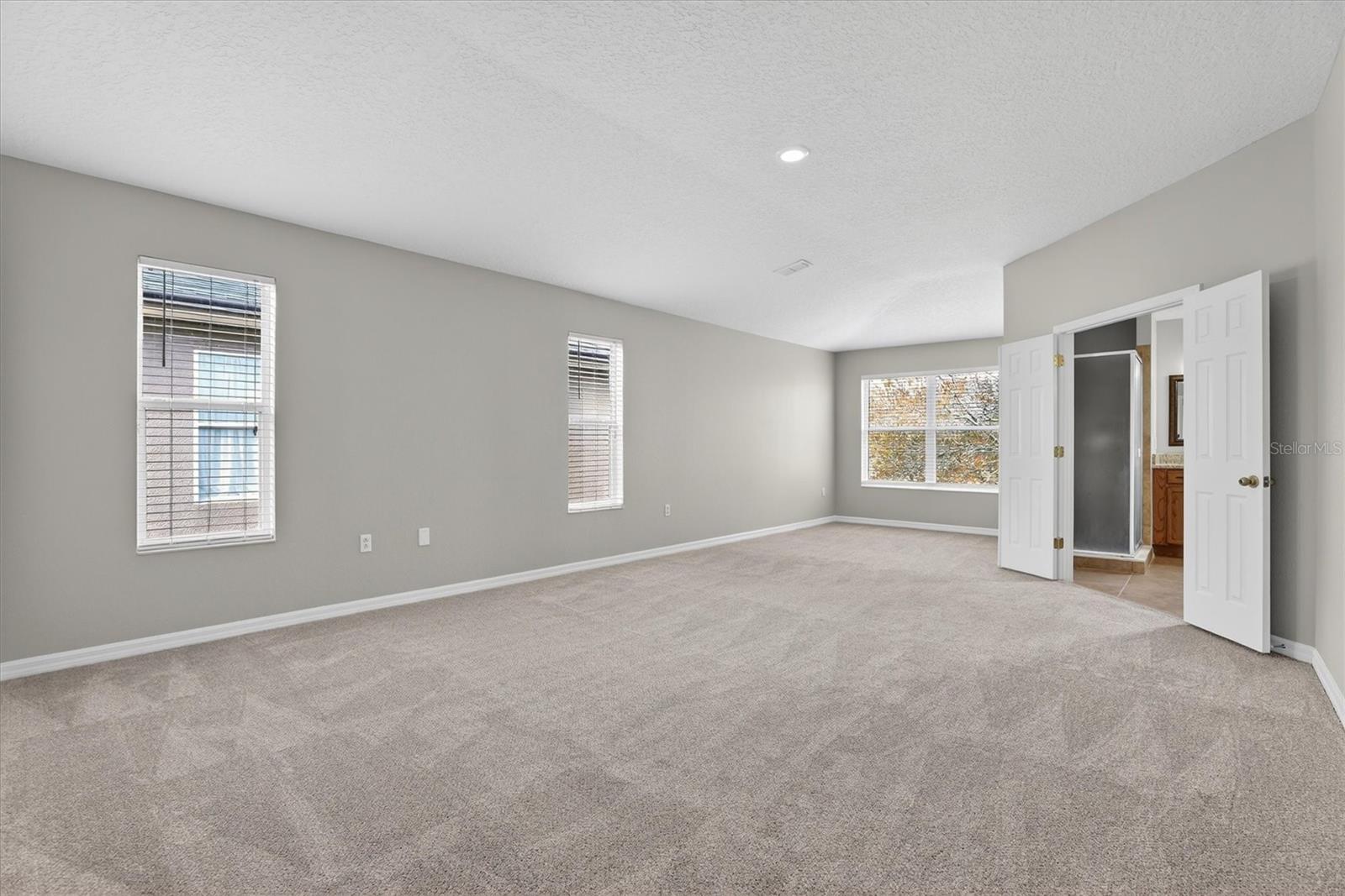 12731 GROVEHURST AVE