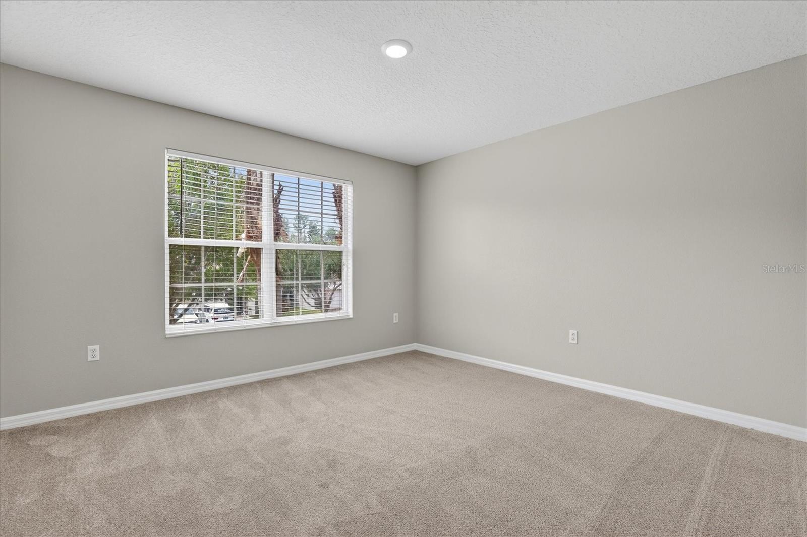 12731 GROVEHURST AVE