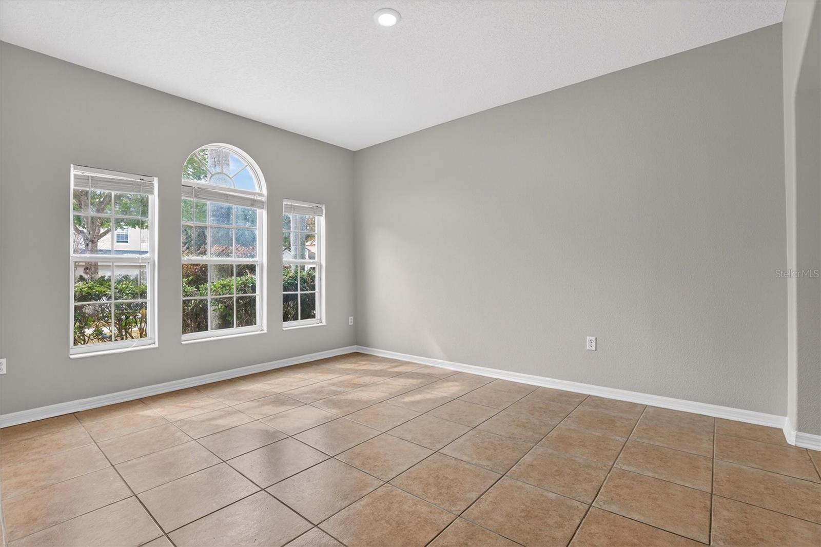 12731 GROVEHURST AVE