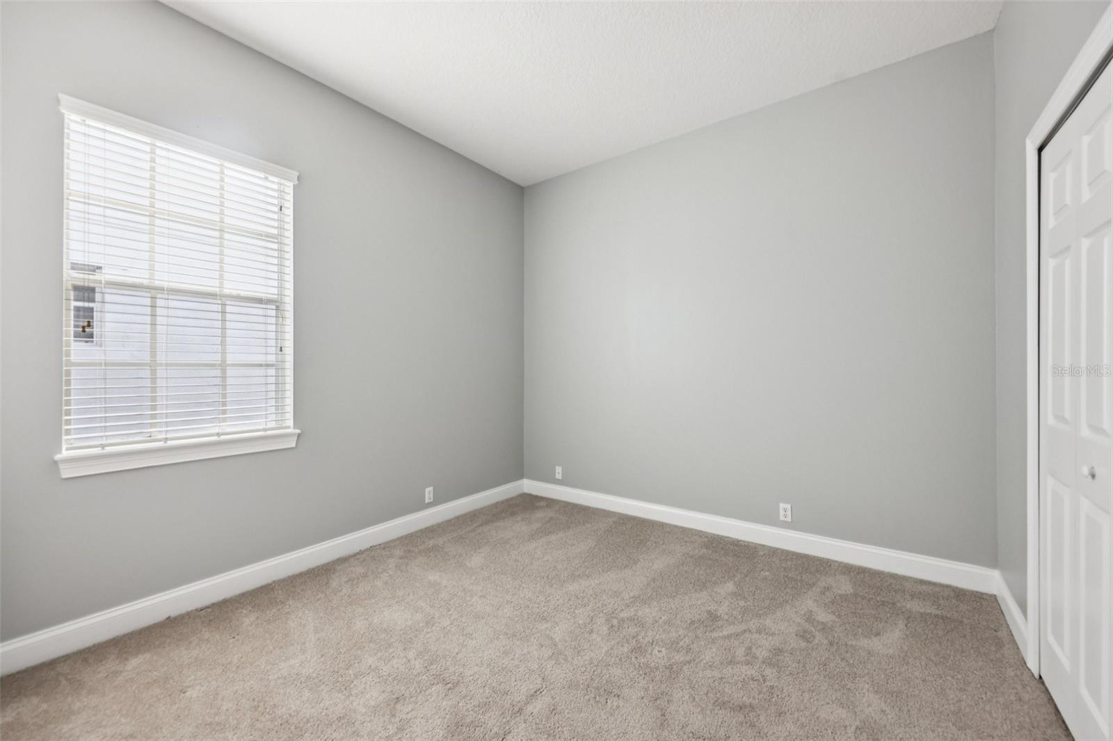 11866 CAMDEN PARK DR