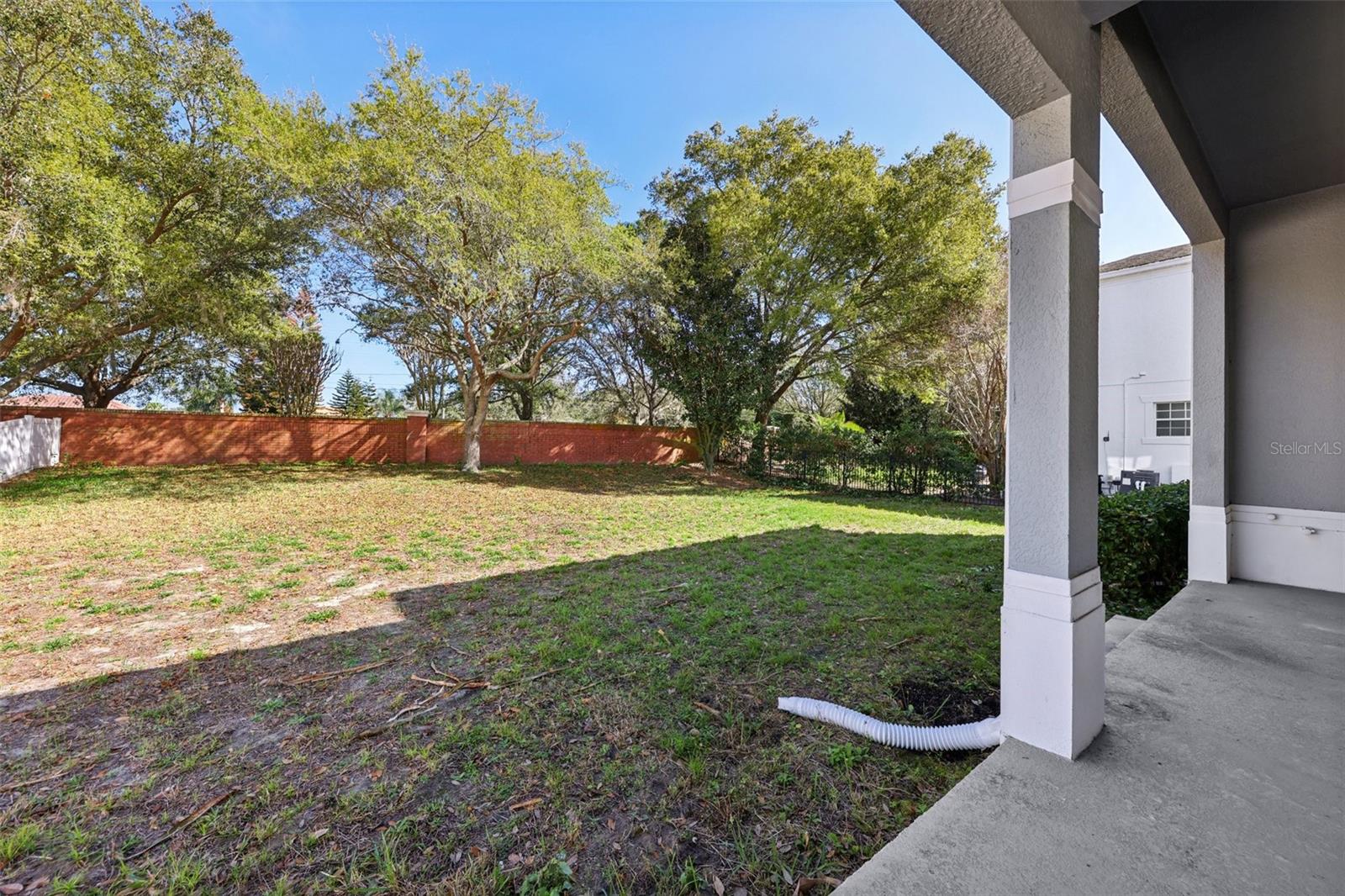 11866 CAMDEN PARK DR