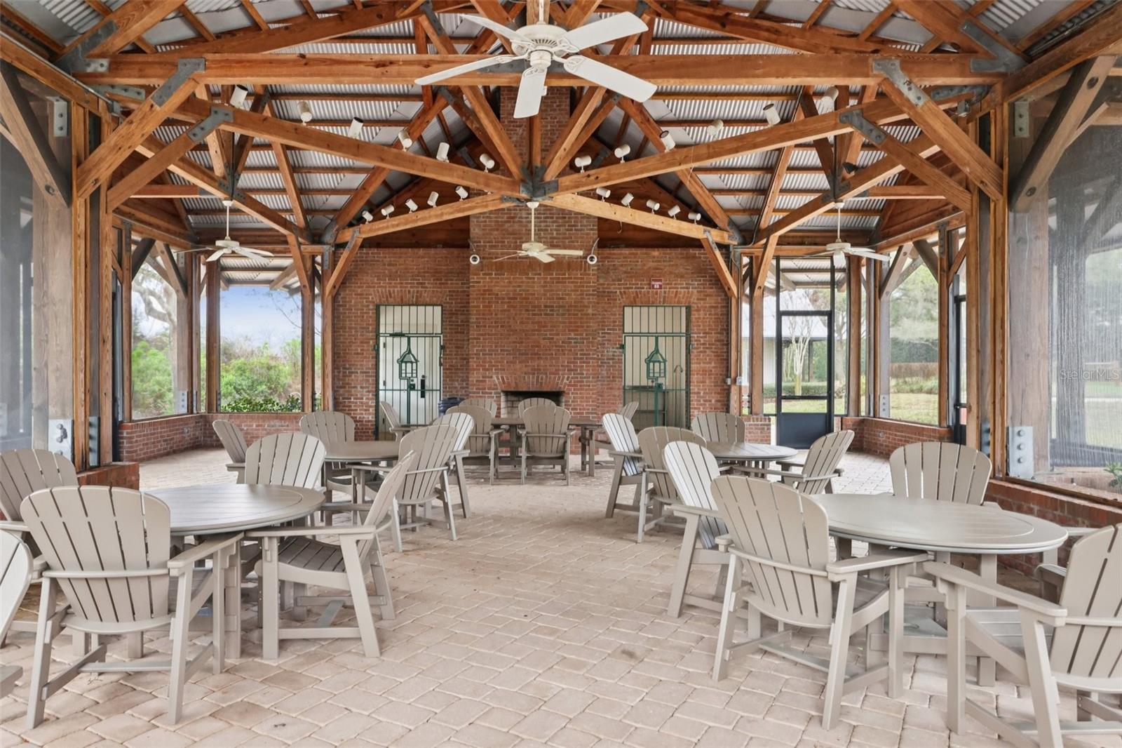 11866 CAMDEN PARK DR