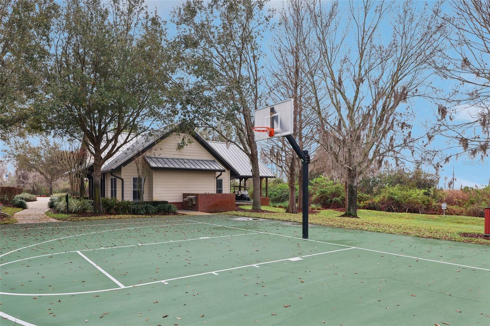 11866 CAMDEN PARK DR